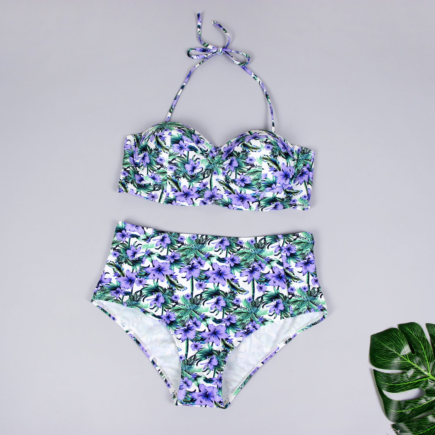 Women’s Fashion Print Split Swimsuit – Sexy Bikini for Beach, Pool, and Summer Vacations