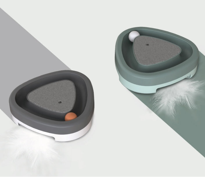 Smart Electric Cat Toy – Triangle Turntable Scratcher for Cats, Interactive Self-Play Entertainment