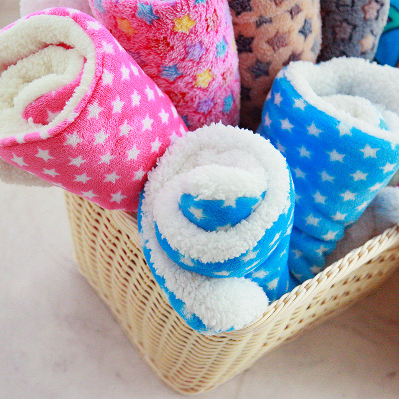 Cute Cat & Dog Blanket – Soft Pet Mat for Cats and Dogs, Cozy Bedding for Small and Medium Pets