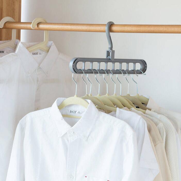 Plastic Clothes Hangers – Durable Storage Hangers with Hooks for Home Organization